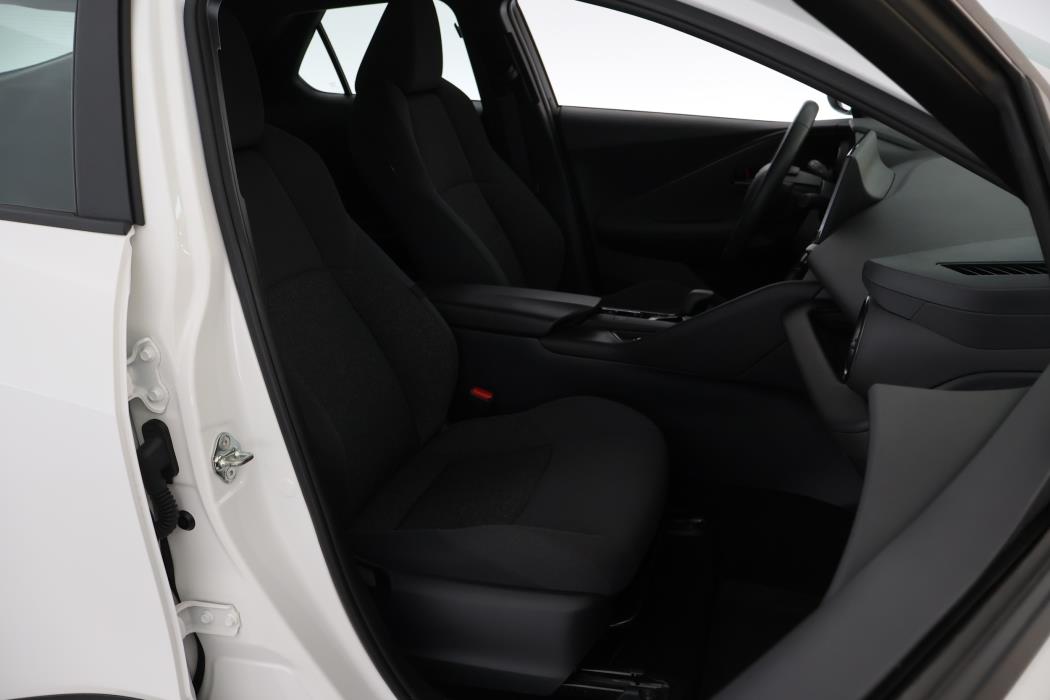 TOYOTA C-HR 2024