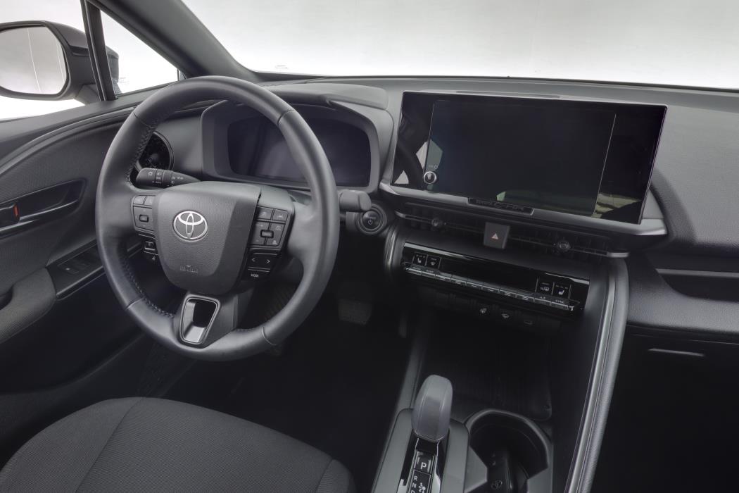TOYOTA C-HR 2024
