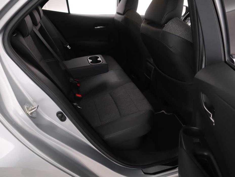 TOYOTA Corolla 2024