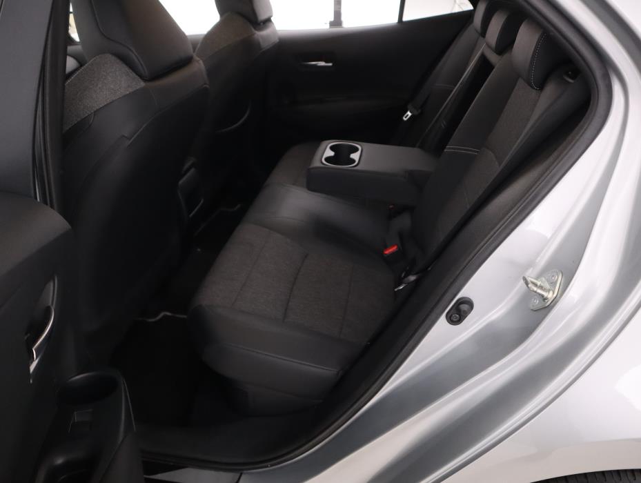 TOYOTA Corolla 2024
