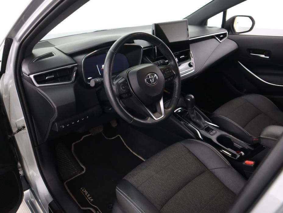 TOYOTA Corolla 2024