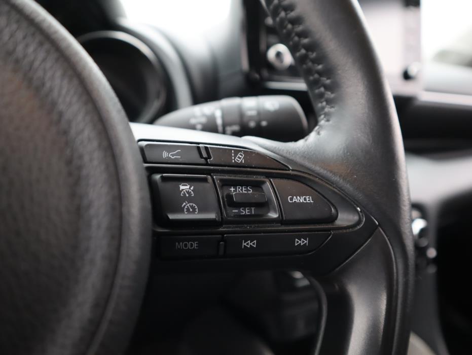 MAZDA Mazda2 Hybrid 2023