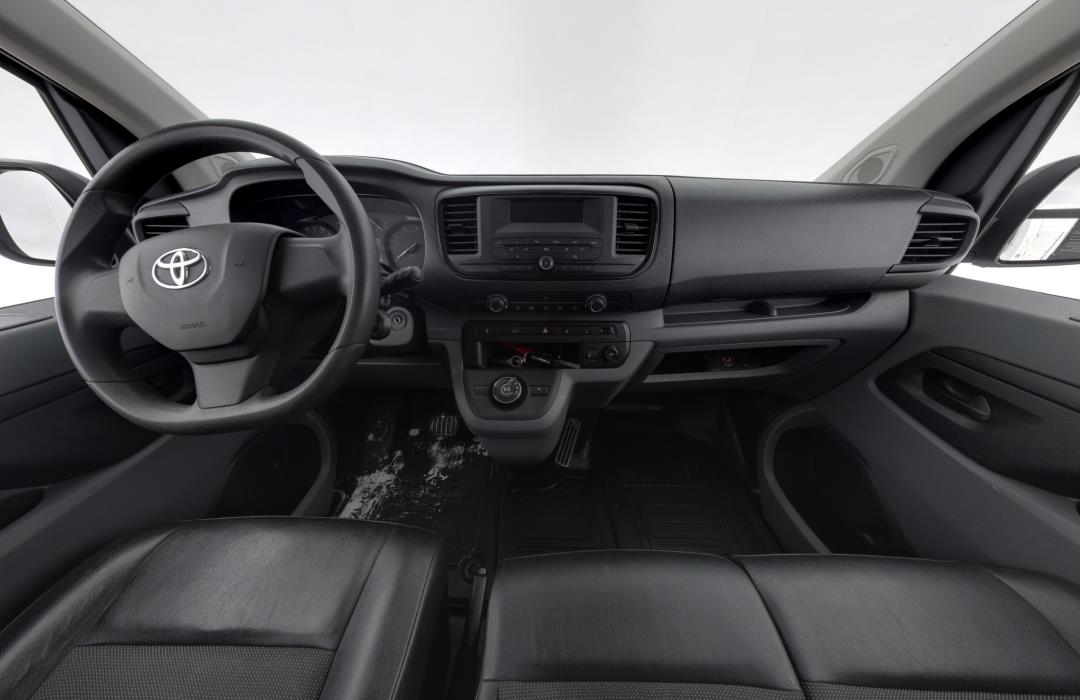 TOYOTA PROACE 2022