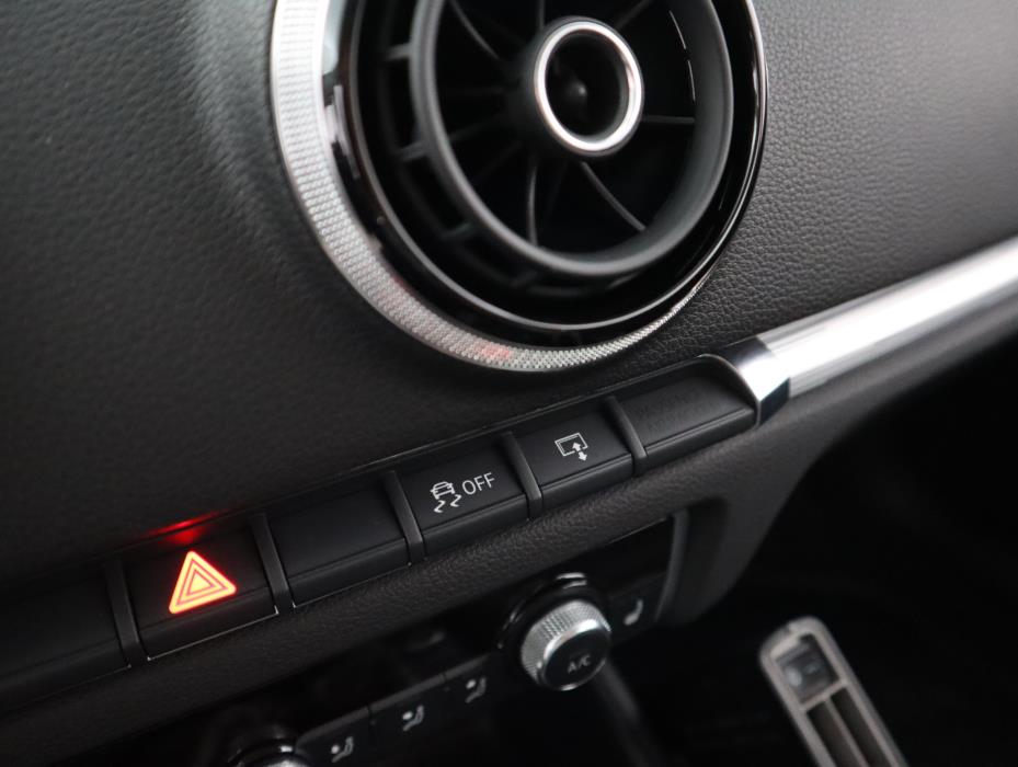 AUDI A3 2014