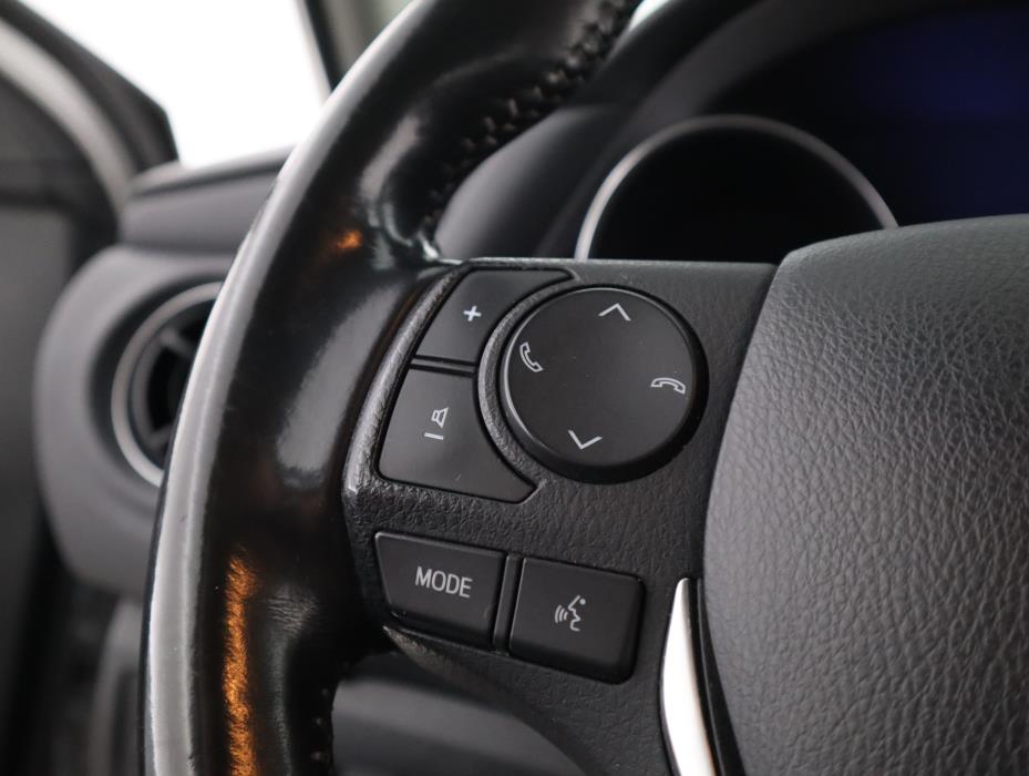 TOYOTA Auris 2019