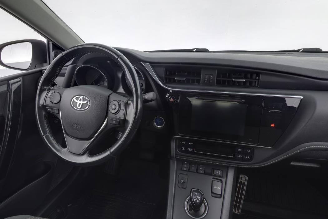 TOYOTA Auris 2019