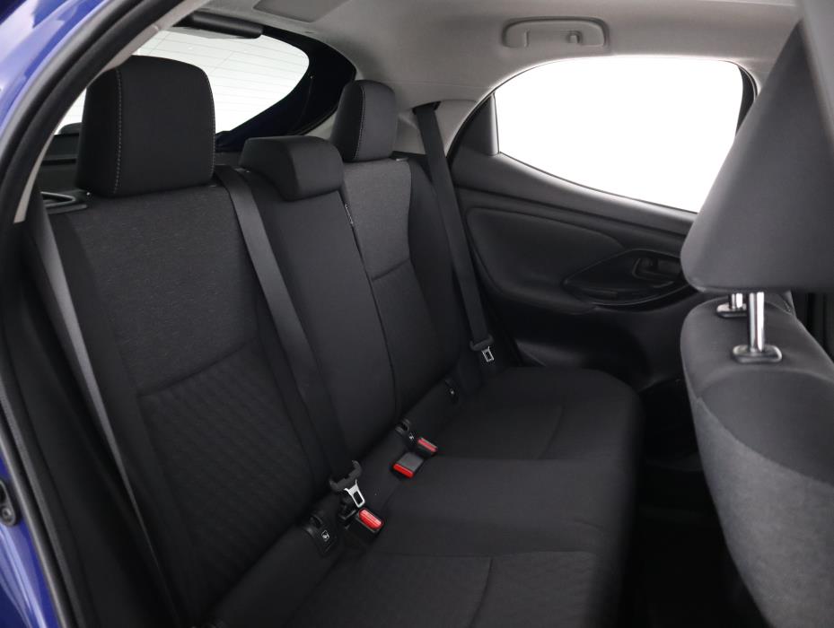TOYOTA Yaris 2021
