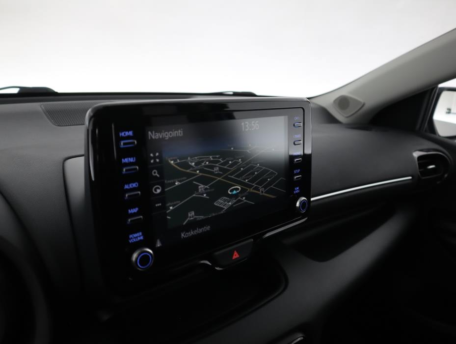 TOYOTA Yaris 2021