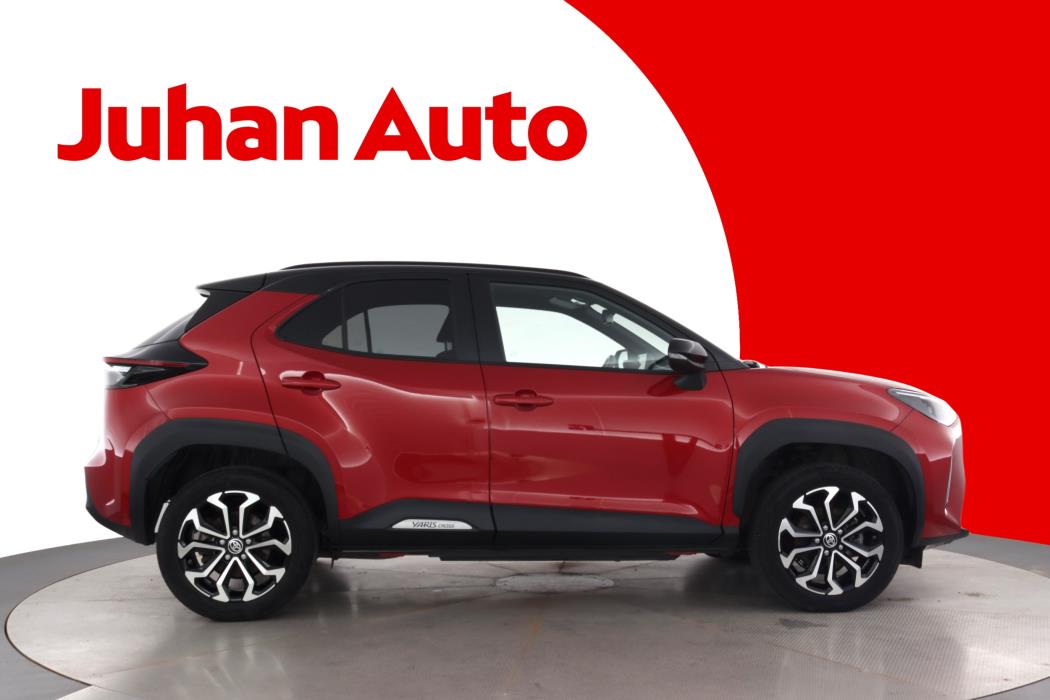 TOYOTA Yaris Cross 2023