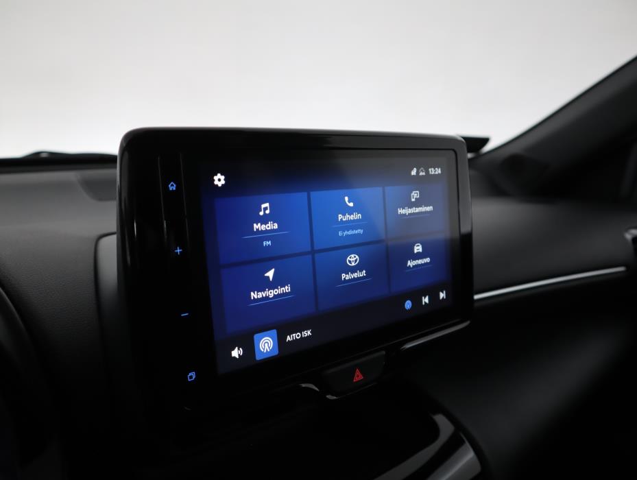 TOYOTA Yaris Cross 2023
