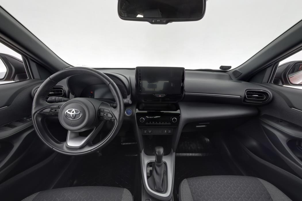 TOYOTA Yaris Cross 2023