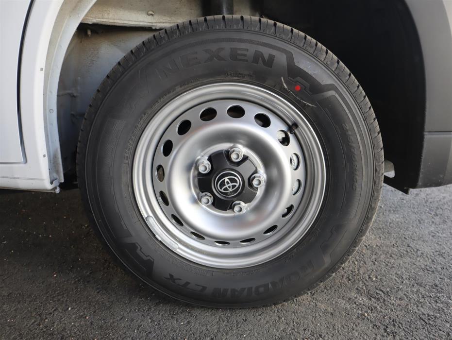 Toyota Proace MAX 2025