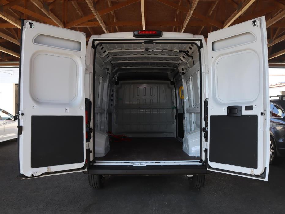 Toyota Proace MAX 2025