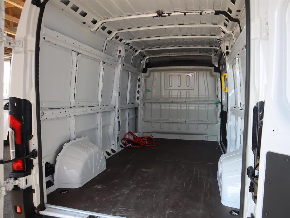 Toyota Proace MAX 2025