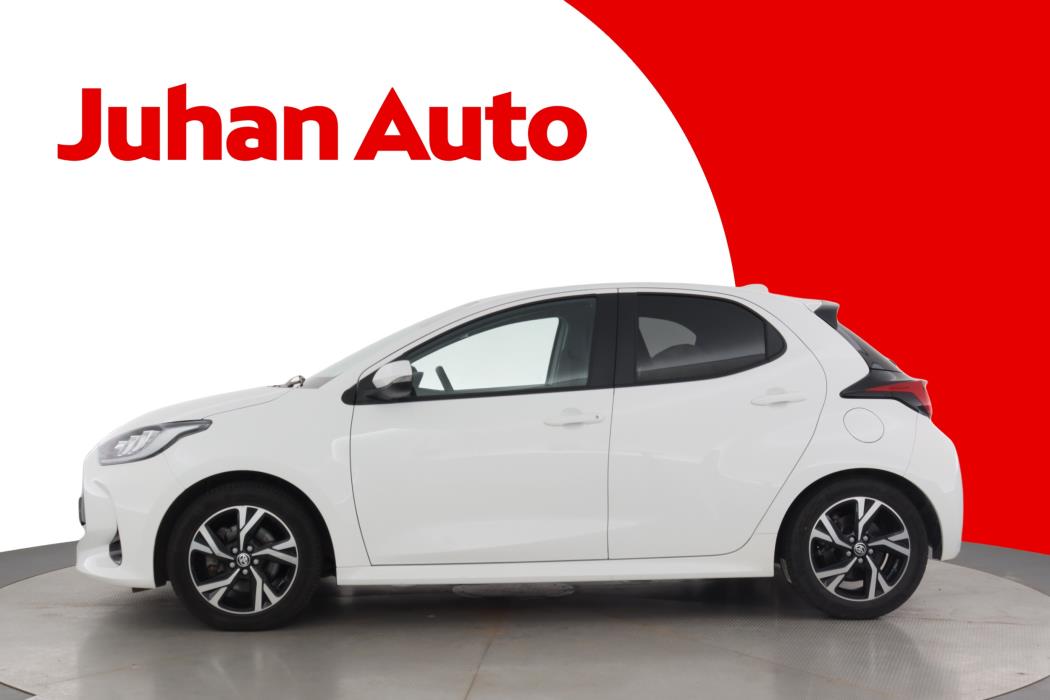 TOYOTA Yaris 2025