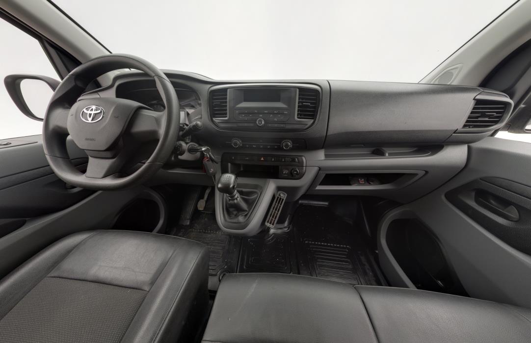 TOYOTA PROACE 2022