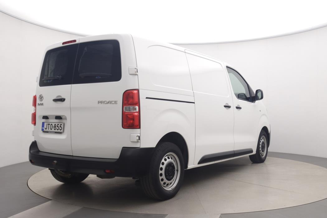 TOYOTA PROACE 2022