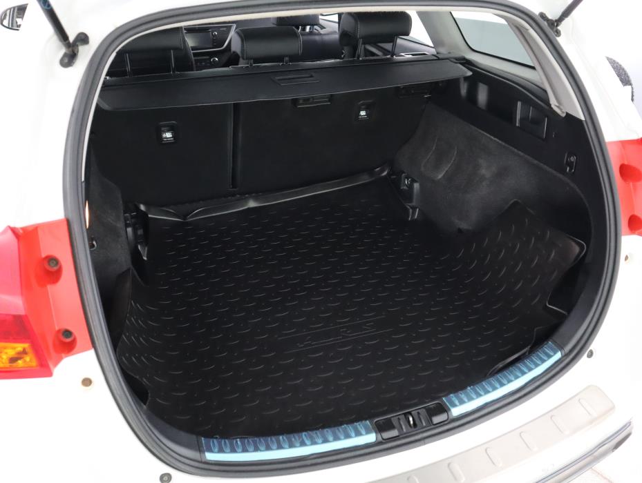 TOYOTA Auris 2014
