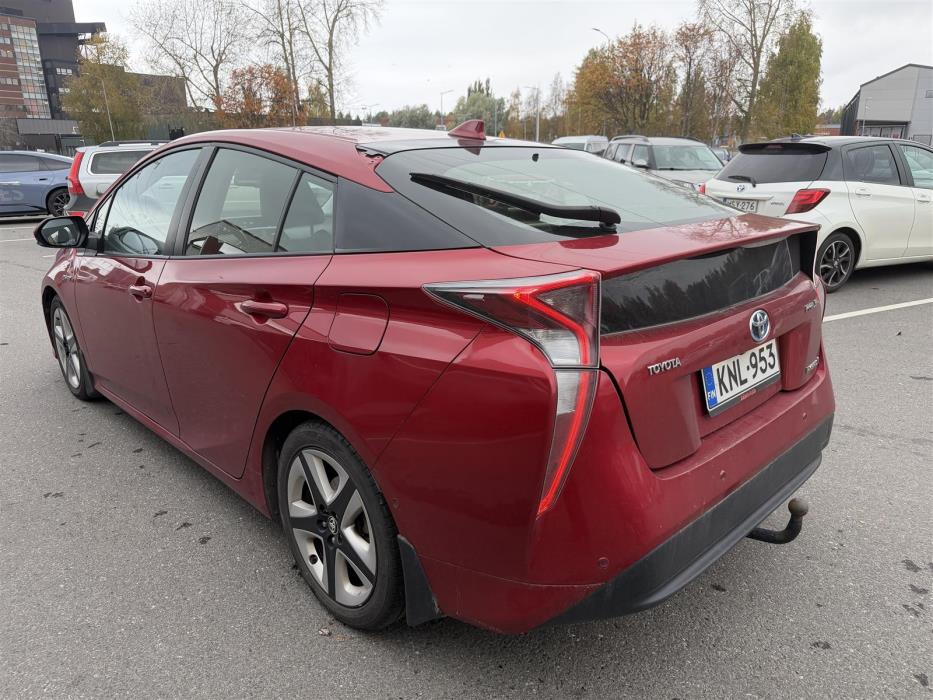 TOYOTA Prius 2016
