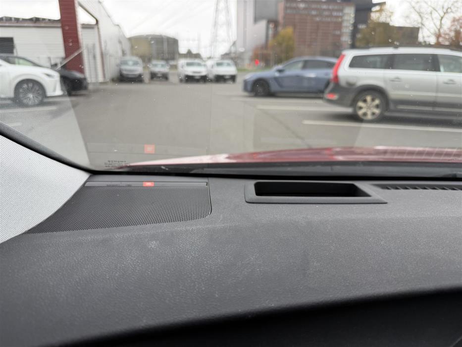 TOYOTA Prius 2016