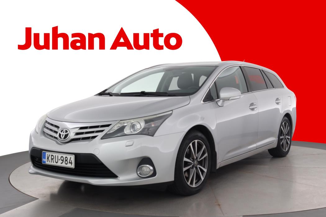 TOYOTA Avensis 2013