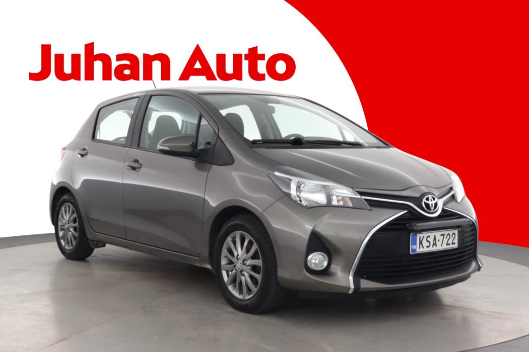 TOYOTA Yaris 2016