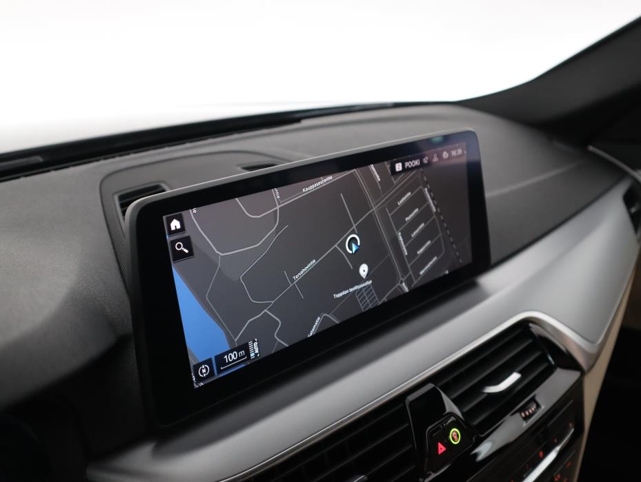 BMW 530 2021
