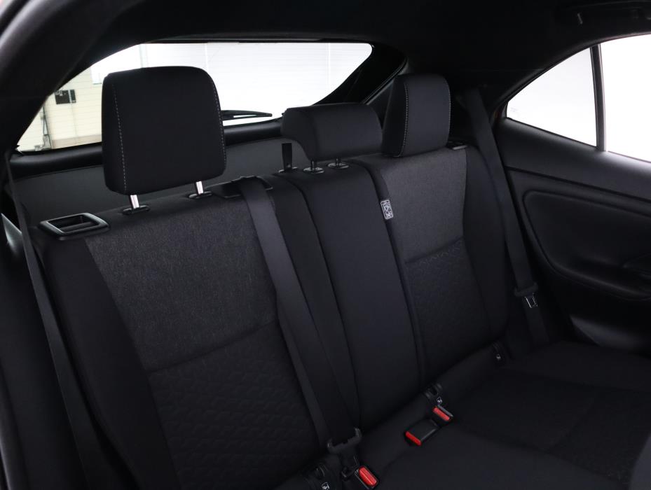 TOYOTA Yaris Cross 2023