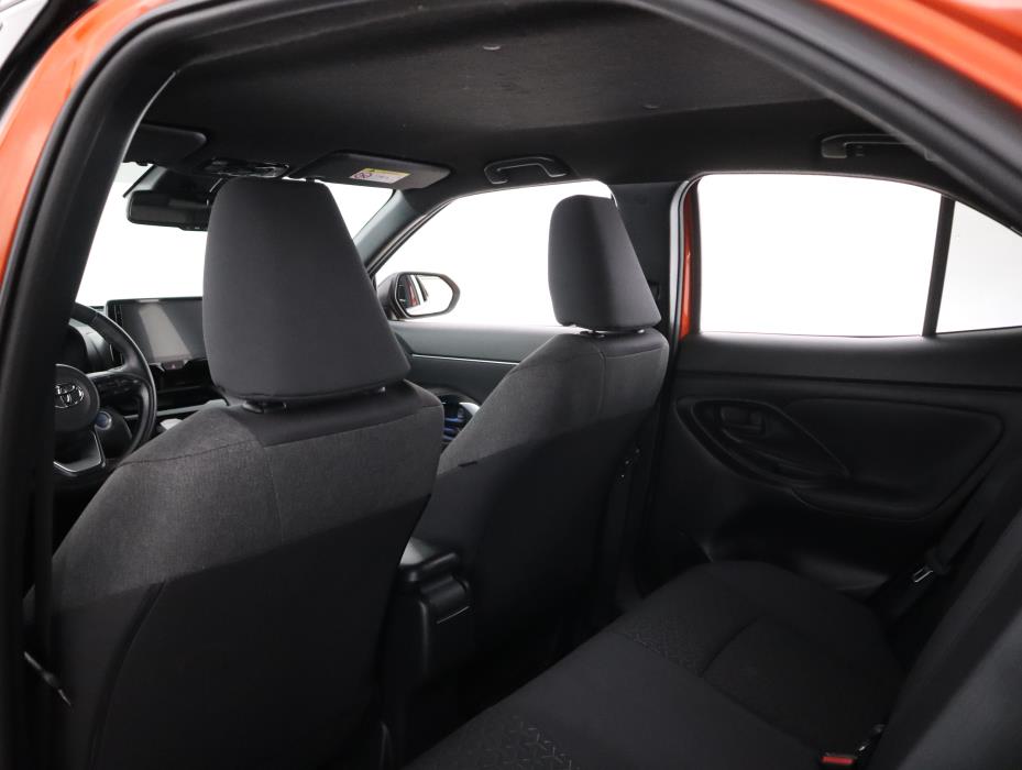 TOYOTA Yaris Cross 2023