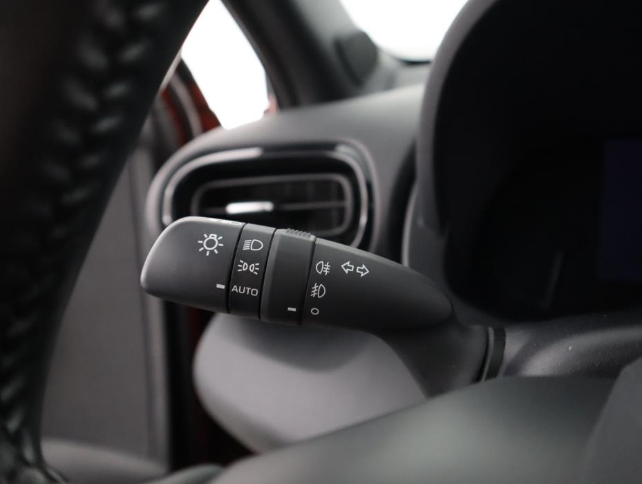 TOYOTA Yaris Cross 2023