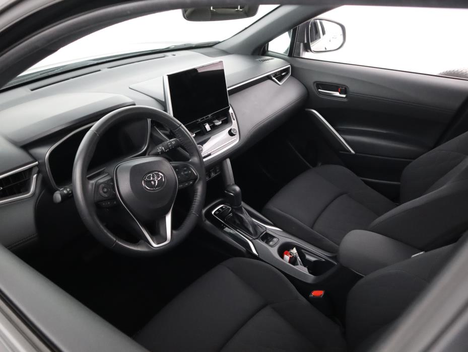 TOYOTA Corolla Cross 2024