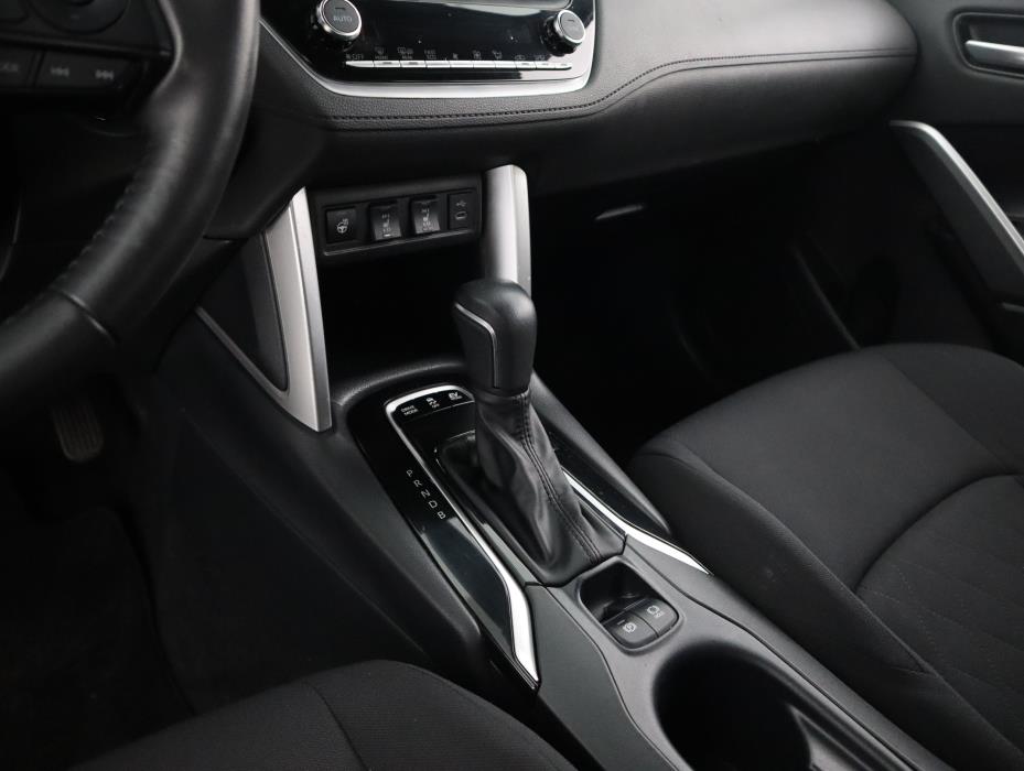 TOYOTA Corolla Cross 2024