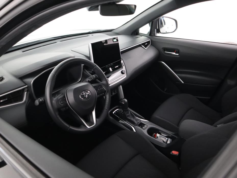 TOYOTA Corolla Cross 2024