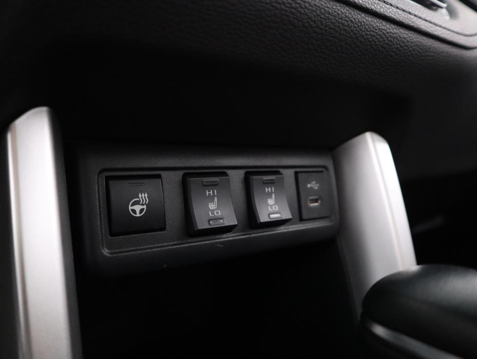 TOYOTA Corolla Cross 2024