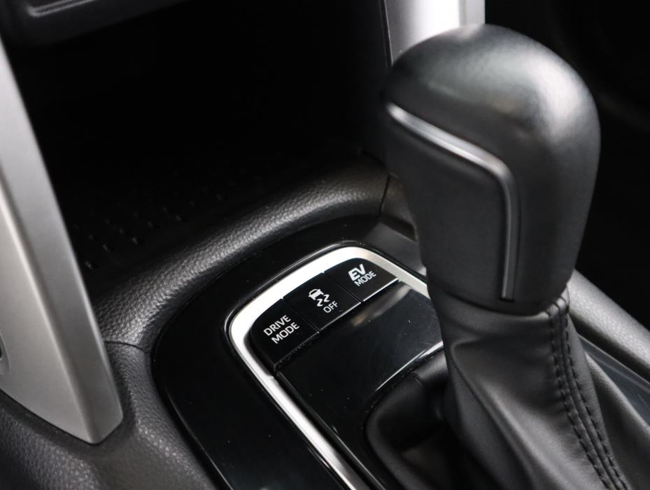 TOYOTA Corolla Cross 2024