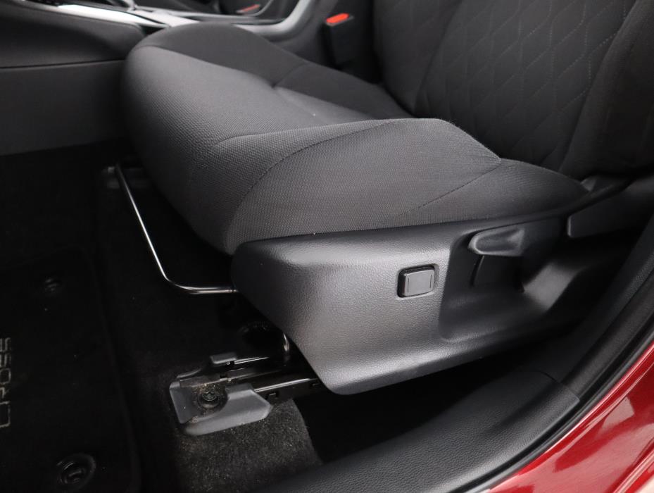 TOYOTA Corolla Cross 2024