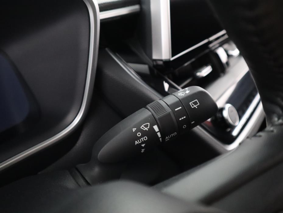 TOYOTA Corolla Cross 2024