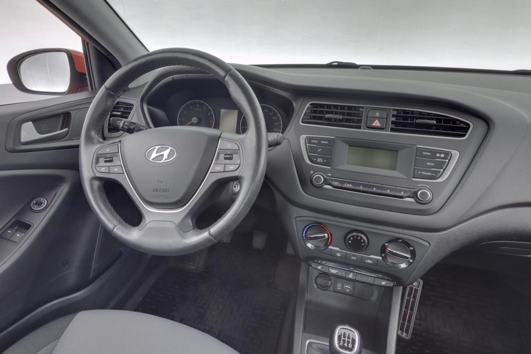 HYUNDAI i20 Hatchback 2019