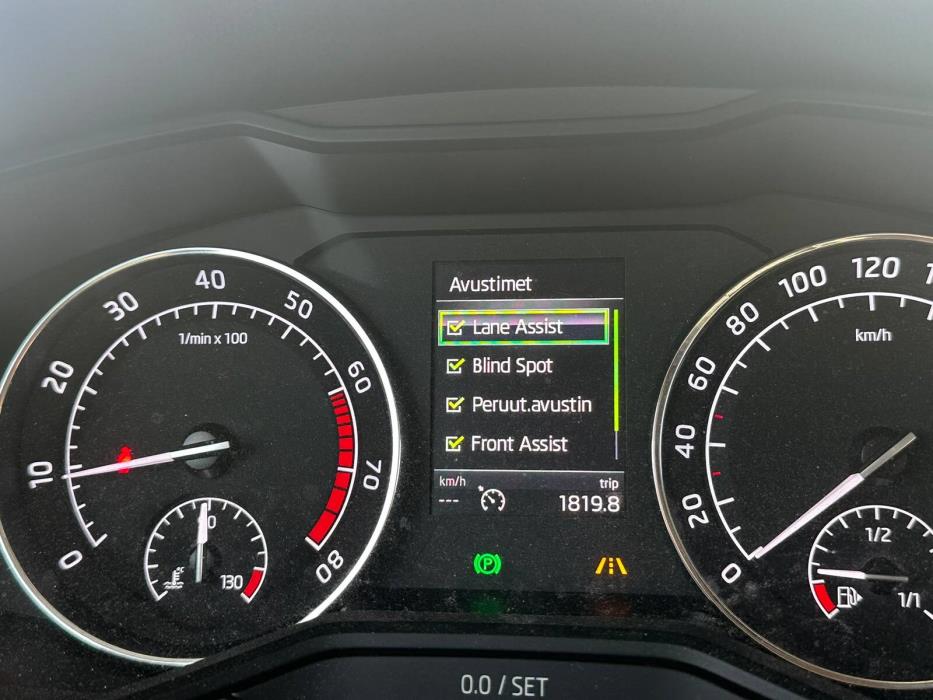 SKODA SUPERB 2018