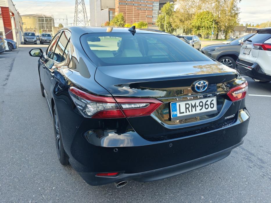TOYOTA CAMRY 2023