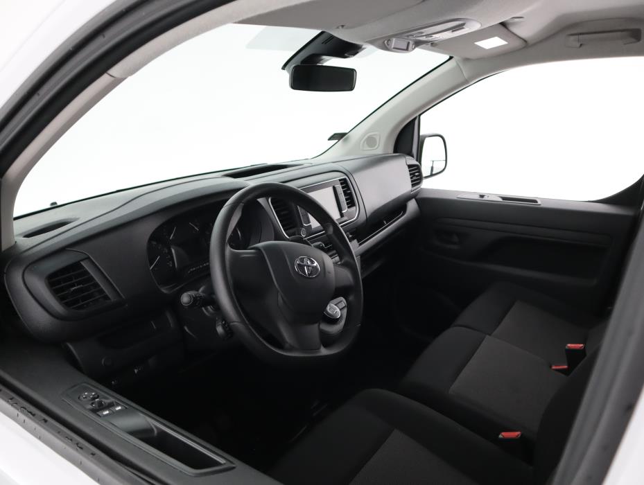 Toyota Proace 2024
