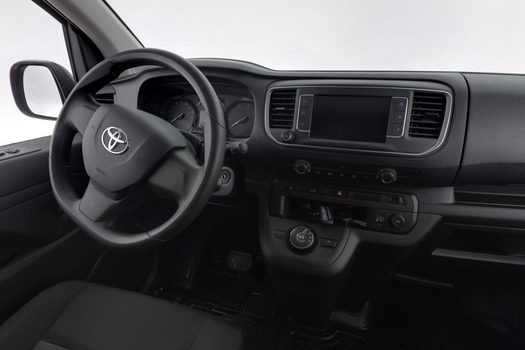 Toyota Proace 2024