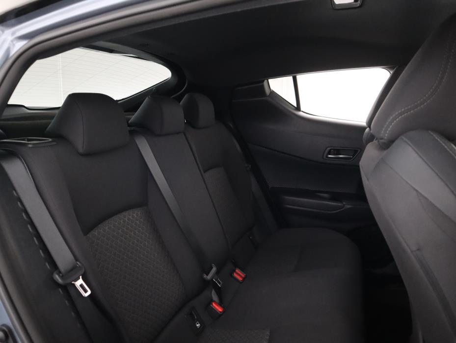 TOYOTA C-HR 2022
