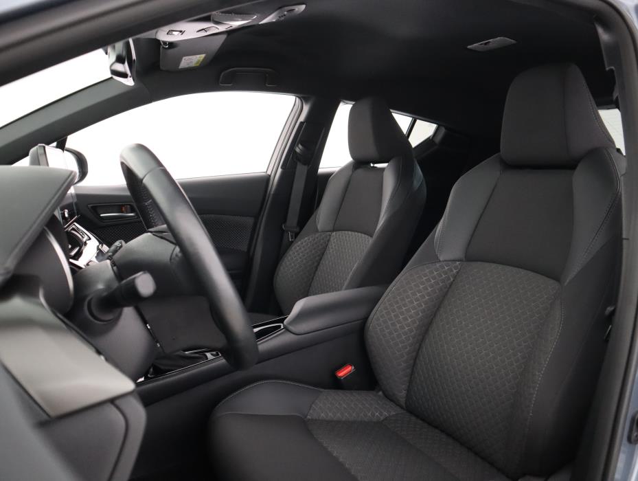 TOYOTA C-HR 2022