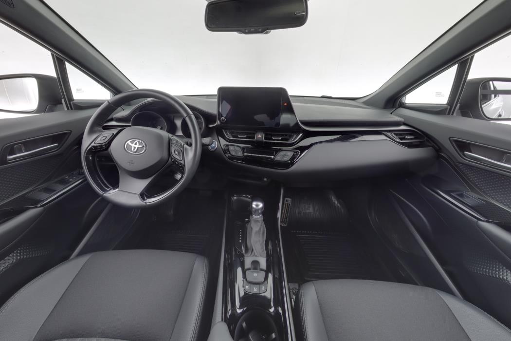 TOYOTA C-HR 2022