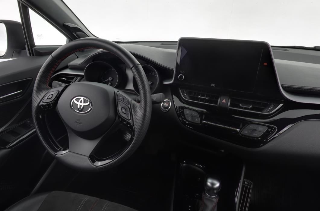 TOYOTA C-HR 2023