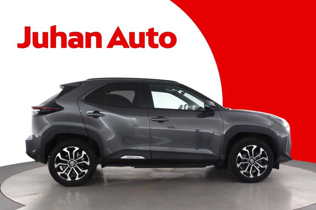 TOYOTA Yaris Cross 2025