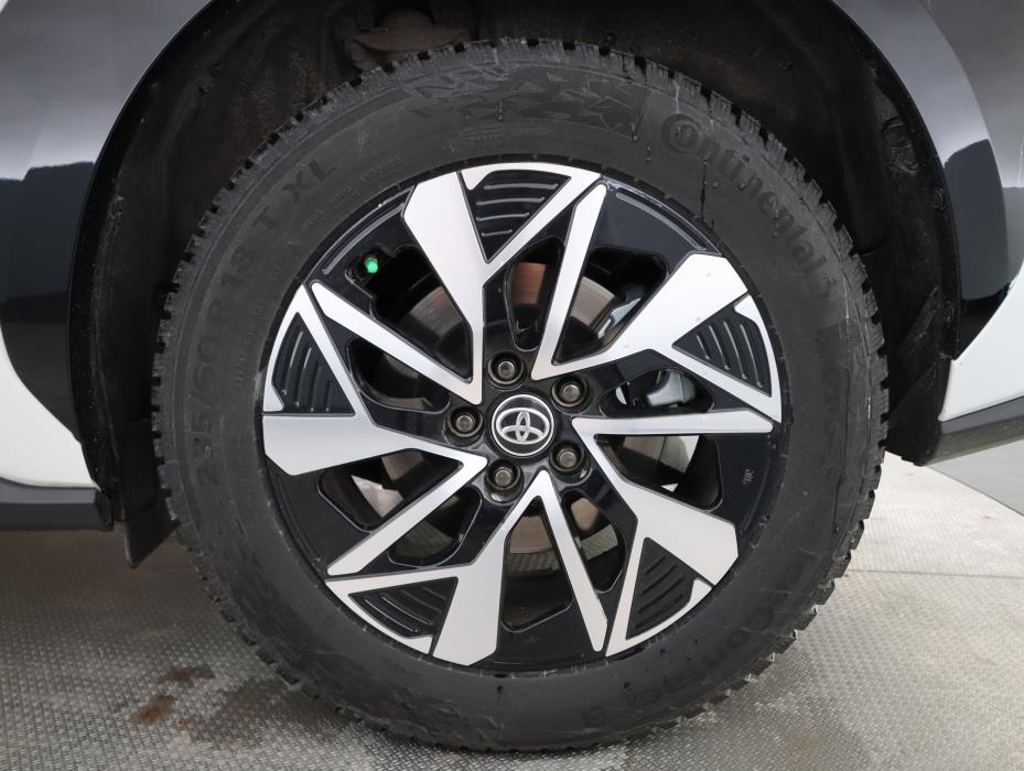 Toyota bZ4X 2025