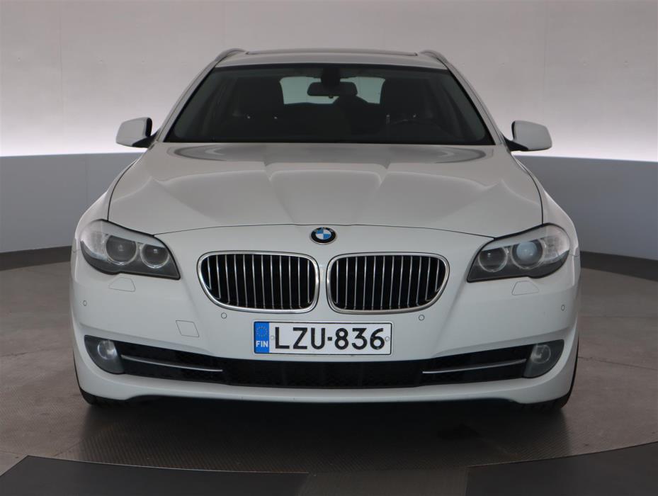 BMW 530 2012
