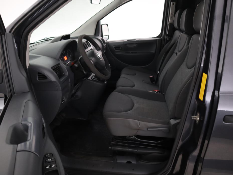 TOYOTA PROACE 2013